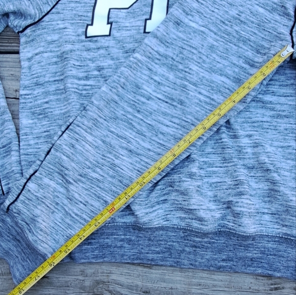 🩷GIFTED🩷Size S Pink Victoria's Secret Sweatshirt - Picture 10 of 11